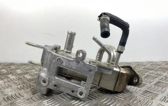 Nissan X-Trail T33 EGR valve cooler 213011361