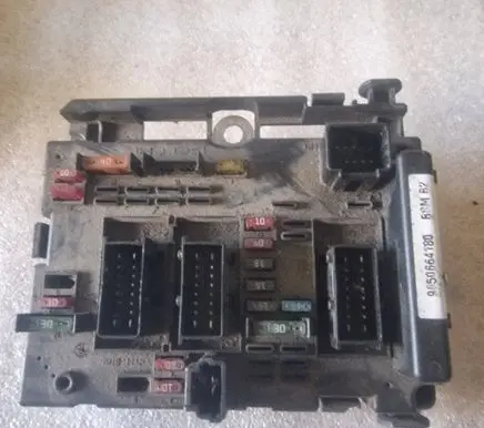 Peugeot 307 BSM Control unit 9650664180 30687639 BSMB2