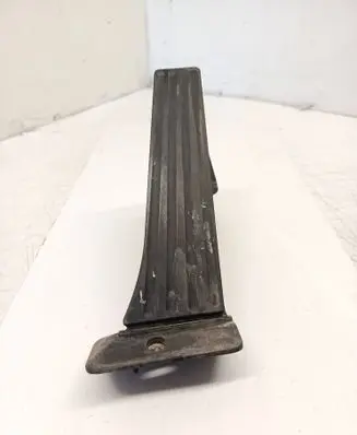 BMW 3 F30 F35 F31 Accelerator throttle pedal 6853176 6PV01043530 12037313