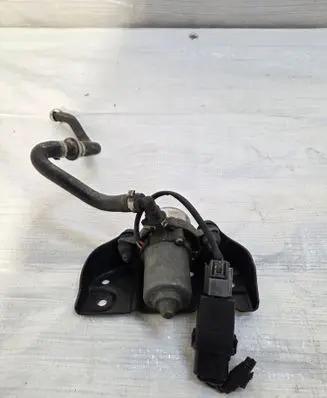 Opel Zafira C Vacuum pump 13343961