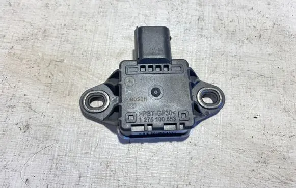 Mercedes-Benz C W205 ESP acceleration yaw rate sensor A0009059101 8009585 0265005876