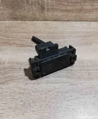 Volkswagen PASSAT B3 Other relay 0769192