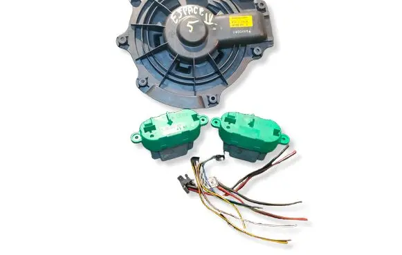 Renault Espace IV Heater fan/blower 52492209 24006954
