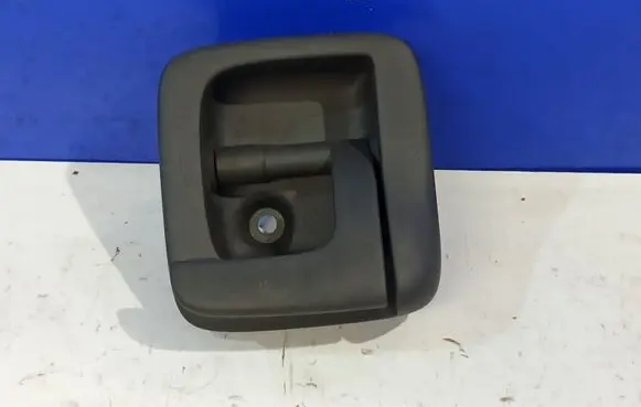 Volvo XC90 Engine bonnet (hood) release handle 30799974