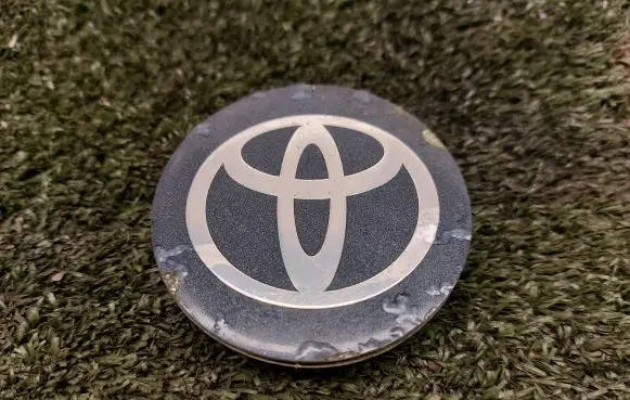Toyota RAV 4 (XA50) Original wheel cap 77515 3395