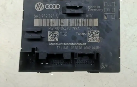 Audi A4 S4 B8 8K Door control unit/module 8K0959795A