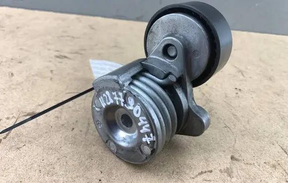 BMW 3 E90 E91 Generator/alternator belt tensioner 7790447 11287790447