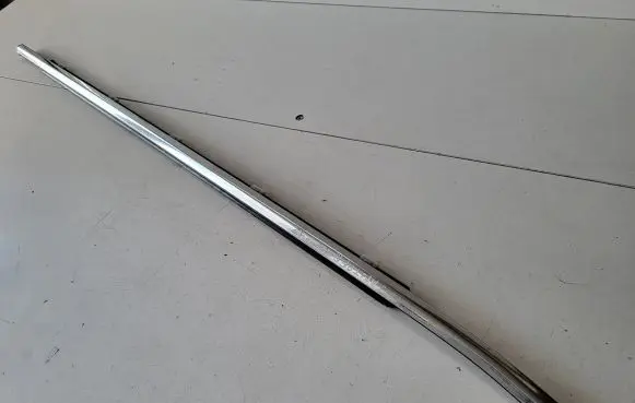 Hyundai Santa Fe Front door trim (molding)