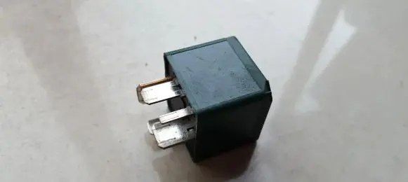 Ford Mondeo MK II Other relay 95BG8C616