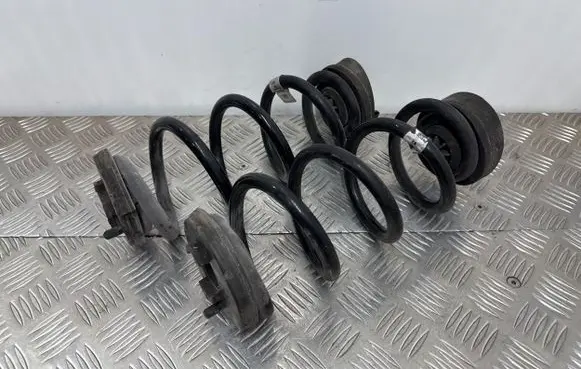 Audi A4 S4 B9 8W Rear coil spring 8W0511115