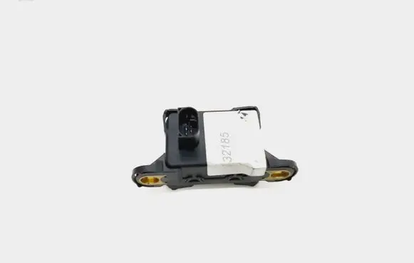 Mercedes-Benz ML W164 Acceleration sensor A0045423818