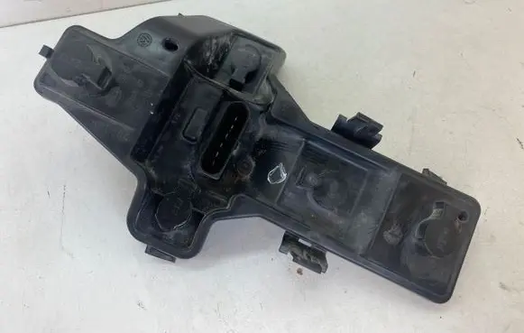 Volkswagen Touran I Tail light bulb cover holder 1T0945258