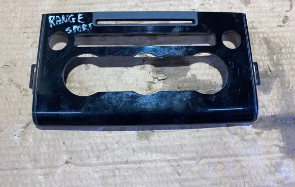 Land Rover Range Rover Sport L494 Panel trim DK6M045P50 PA6GF15