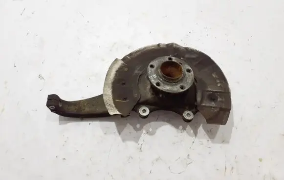 BMW 6 F12 F13 Front wheel hub 6775770