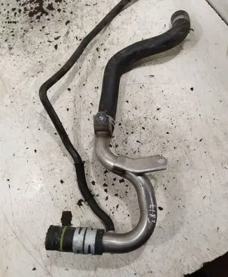 Coolant pipe/hose