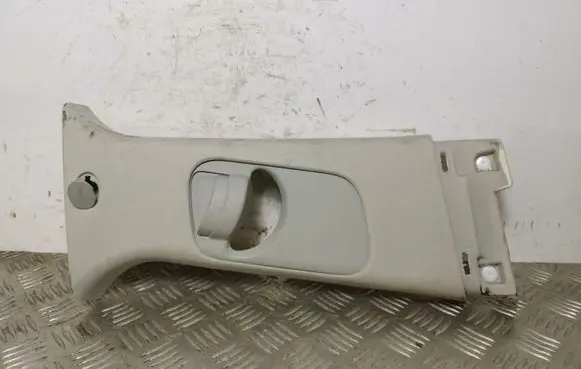 KIA Sorento (B) pillar trim (top) 85844C5000