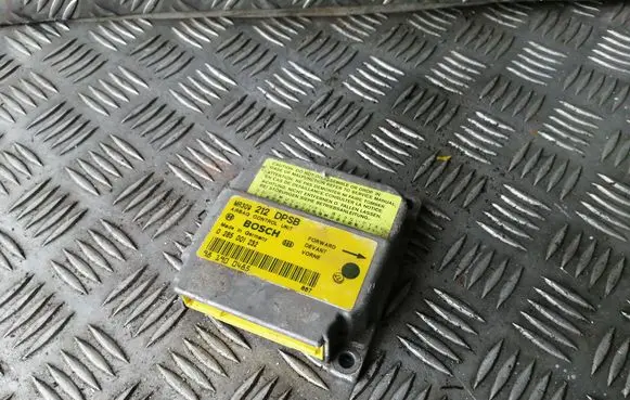 Mitsubishi Carisma Airbag control unit/module 0285001232 MR309212