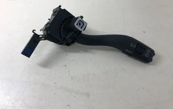Audi A3 S3 8P Wiper control stalk 8P0857951