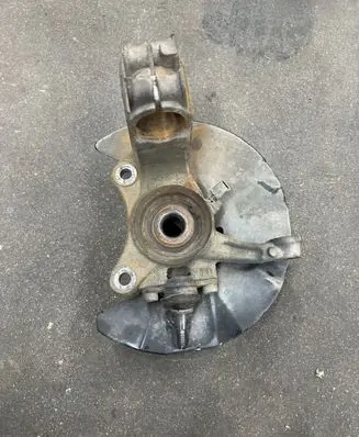 Volkswagen Transporter - Caravelle T5 Front wheel hub spindle knuckle 7H0258G