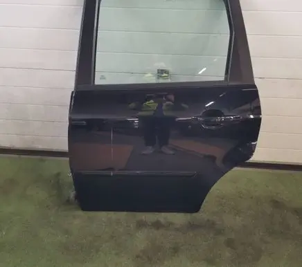 Ford C-MAX I Rear door 