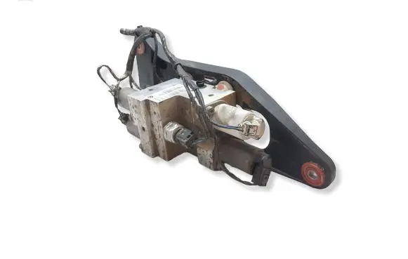 BMW X5 E70 Active stabilizer control/valve assembly 6782737