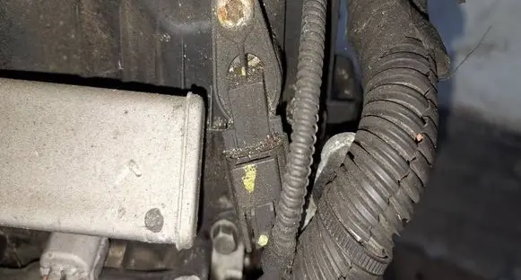 Dacia Logan II Camshaft position sensor 237318108R
