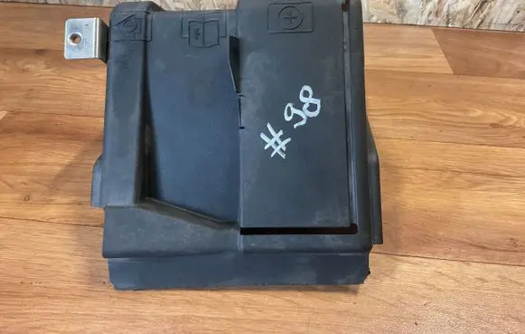 Ford Mondeo MK IV Battery box tray cover/lid 6G9110A659A