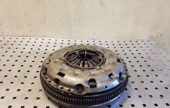 Skoda Yeti (5L) Clutch set kit 03L105266DM 03L141025T