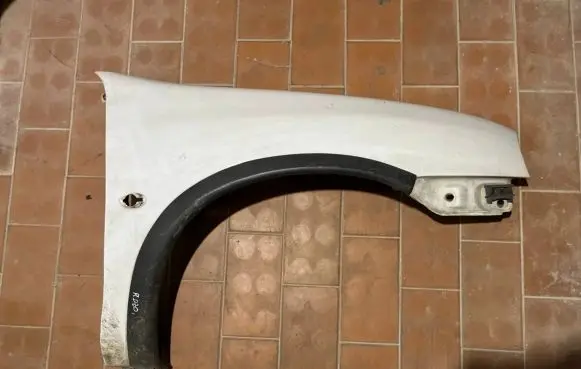 Opel Combo B Fender