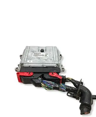 Volvo V40 Engine control unit/module 31336983 0281018414