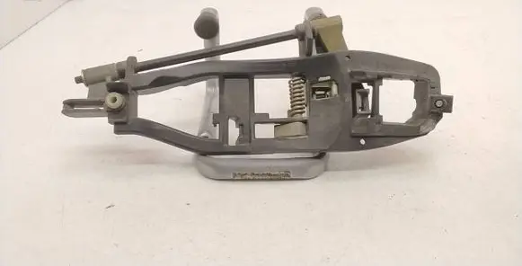 BMW 3 E46 Front door exterior handle/bracket 51218253453