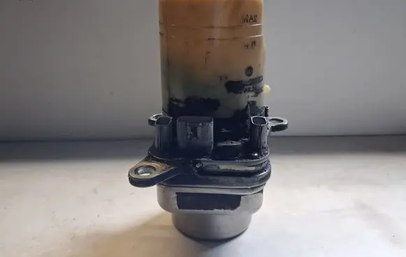 Ford Focus C-MAX Power steering pump