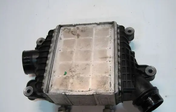 Jaguar XJ SERIE 1 Intercooler radiator GX636K775AC