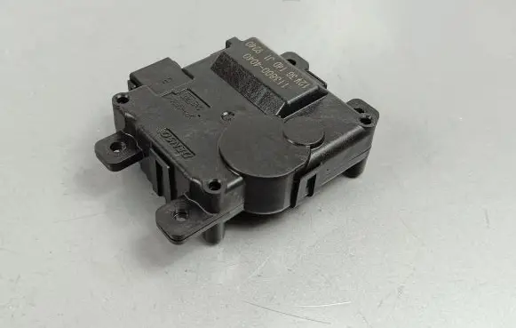 Honda HR-V Air flap motor/actuator 1138004040