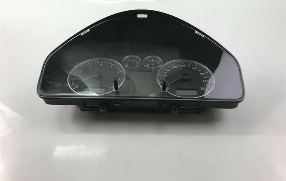 Volkswagen Sharan Speedometer (instrument cluster) 7M3920800G S1072