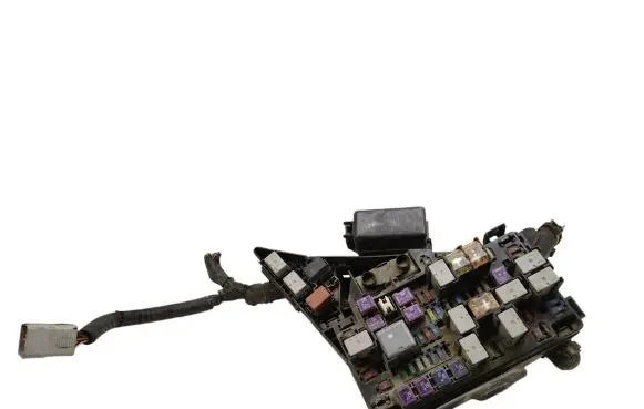 Subaru Legacy Fuse box set MB702800B