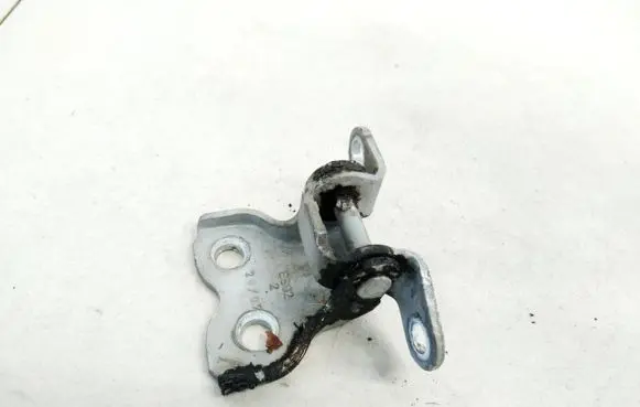 Toyota Aygo AB10 Rear door lower hinge
