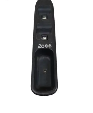 Peugeot 307 Electric window control switch 