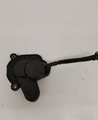 Mercedes-Benz GL X166 Breather valve A2780100431