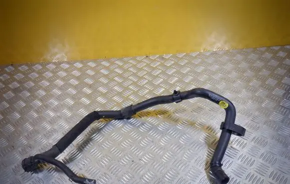 Volkswagen Beetle A5 Engine coolant pipe/hose 5C0122157S