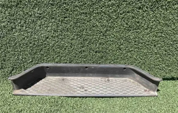 Iveco Daily 4th gen Foot rest pad/dead pedal 500331411