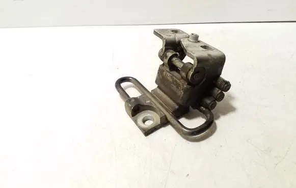 Volkswagen Golf Plus Front door lower hinge 1K0831411K