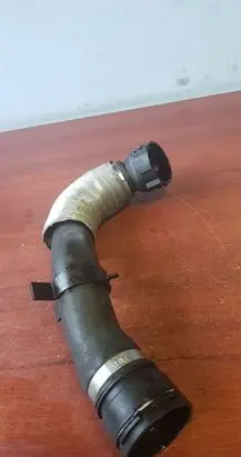 BMW 1 E81 E87 Engine coolant pipe/hose 7552404
