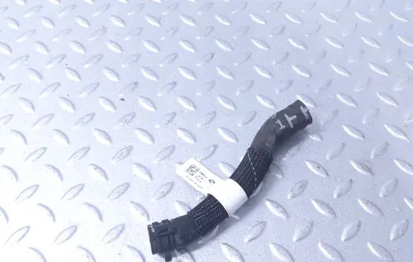 Land Rover Defender Engine coolant pipe/hose K6D38C480AA LR125476