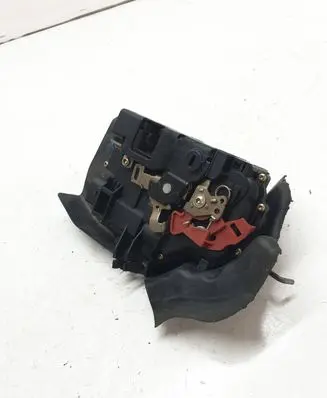 Audi A4 S4 B7 8E 8H Rear door lock 8E0839349
