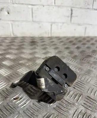 BMW 5 F10 F11 Electric auxiliary coolant/water pump 9239313