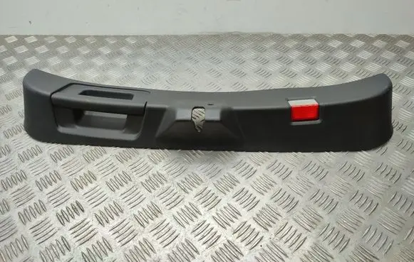 Mercedes-Benz A W176 Tailgate/boot lid lock trim A1767400272