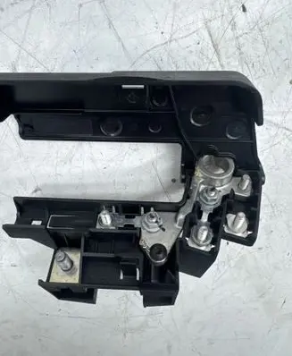 Audi A5 8T 8F Positive wiring loom K9814590