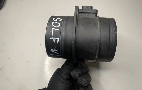 Volkswagen Golf VI Mass air flow meter 03L906461A 0281002956 302491254