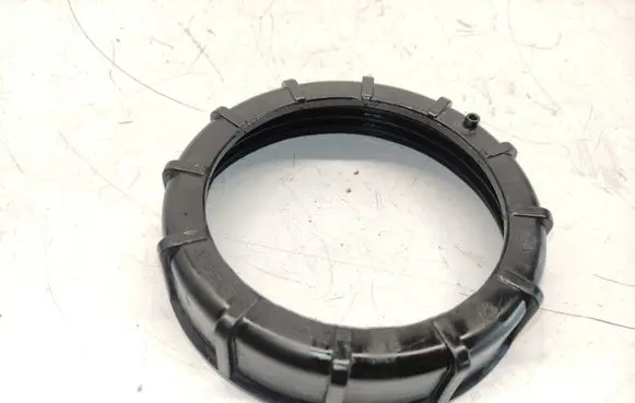 Nissan Qashqai In tank fuel pump screw locking ring/nut 173435M303